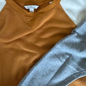 LLBEAN Signature mustard and gray crewneck size L